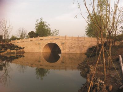 白馬湖一號橋?qū)嵕皥D樣圖