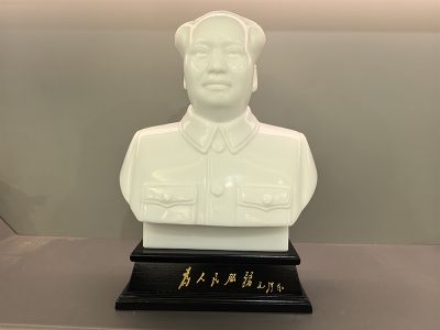 漢白玉《一代偉人》