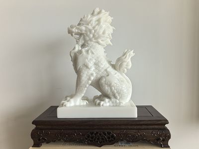 漢白玉麒麟